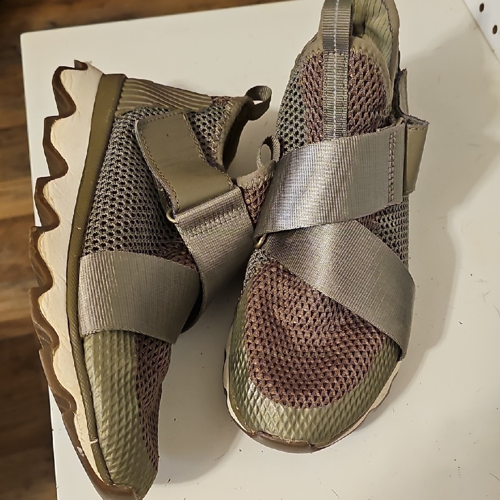 Sorel Women's Khaki and Brown Sneakers